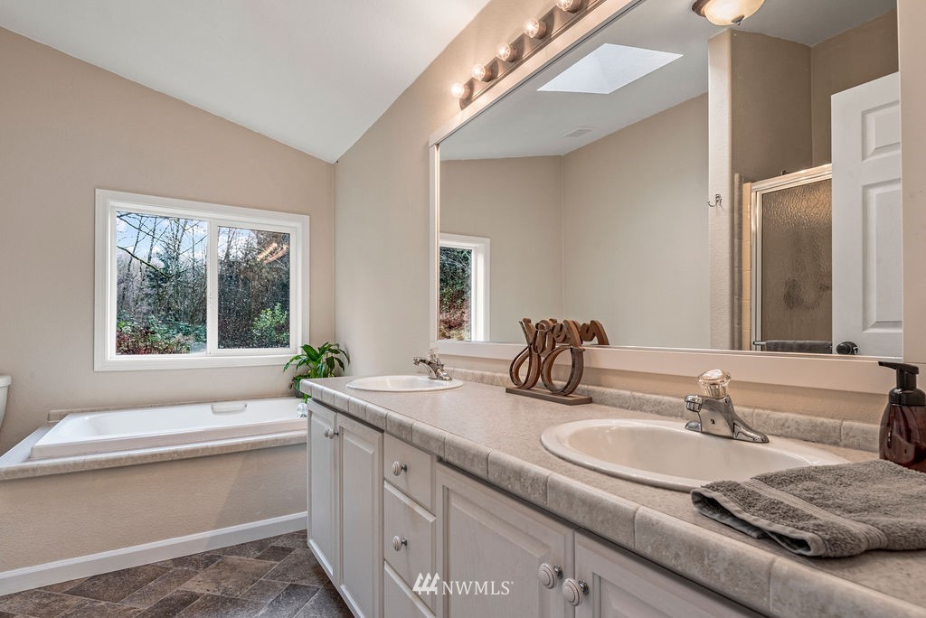 375 Boundary Road Kalama, WA 98625 - Photo 18 of 36 Gallery Image 18
