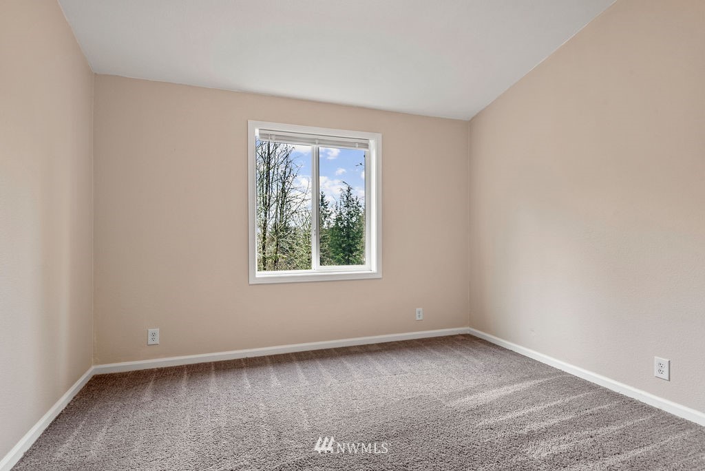 375 Boundary Road Kalama, WA 98625 - Photo 20 of 36 Gallery Image 20