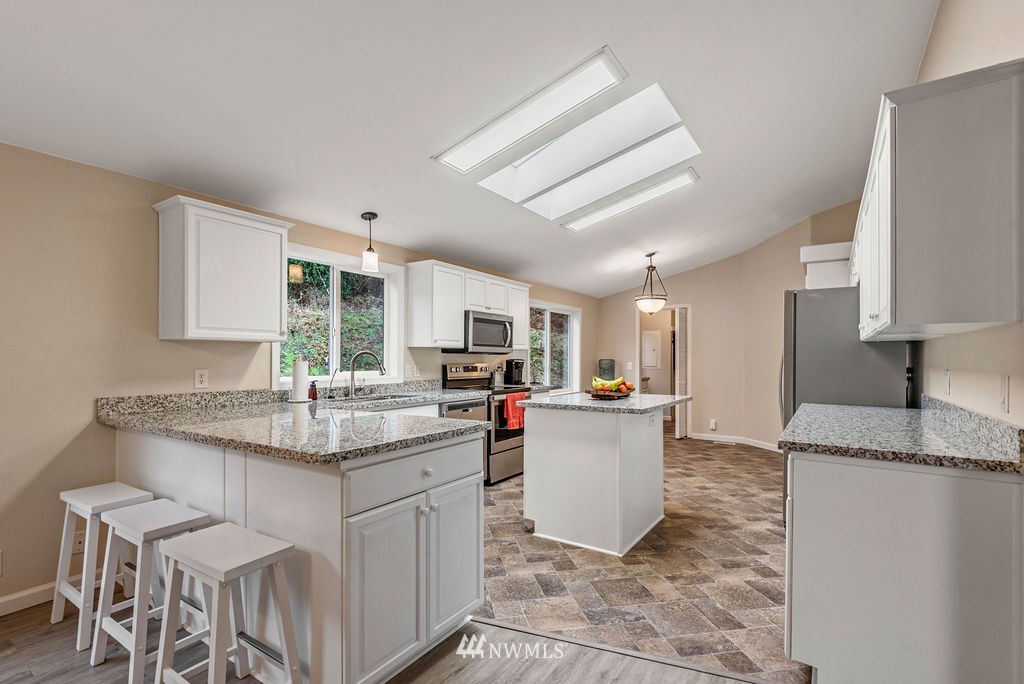 375 Boundary Road Kalama, WA 98625 - Photo 8 of 36 Gallery Image 8