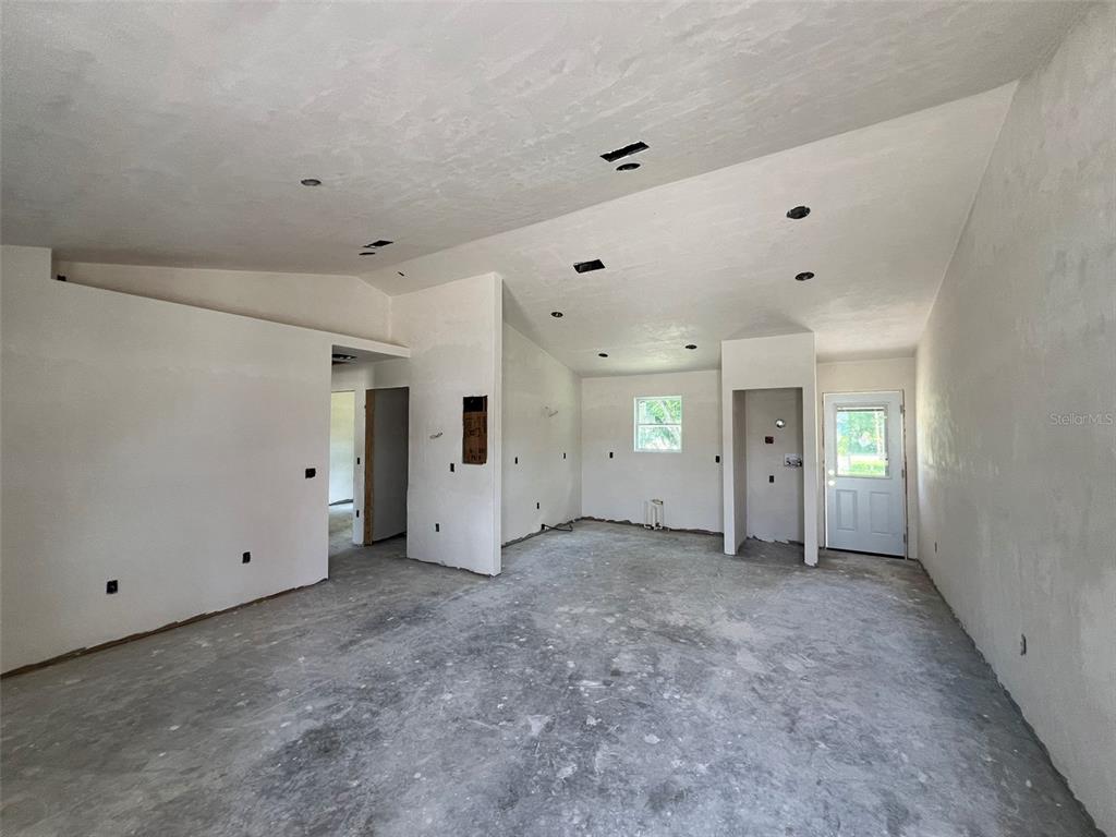 23004 Northwest 184th Road High Springs, FL 32643 - Photo 3 of 18