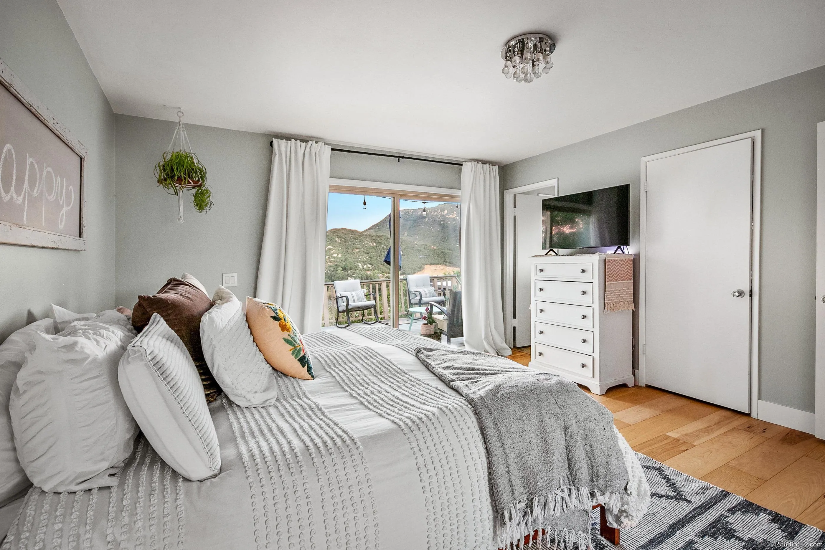 27272 Cool Water Ranch Road Valley Center, CA 92082 - Photo 14 of 27 Gallery Image 14