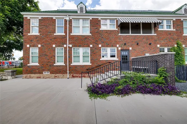 $1,875 | 2837 Hemphill Street, Unit 202, Fort Worth, TX 76110