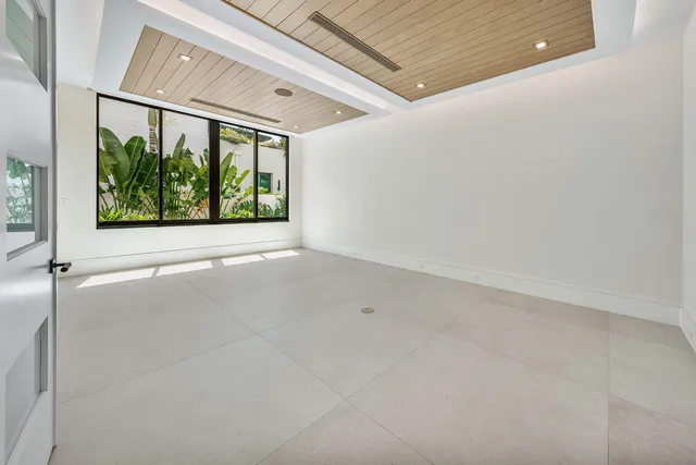 $22,000,000 | 191 Coconut Palm Road, Boca Raton, FL 33432