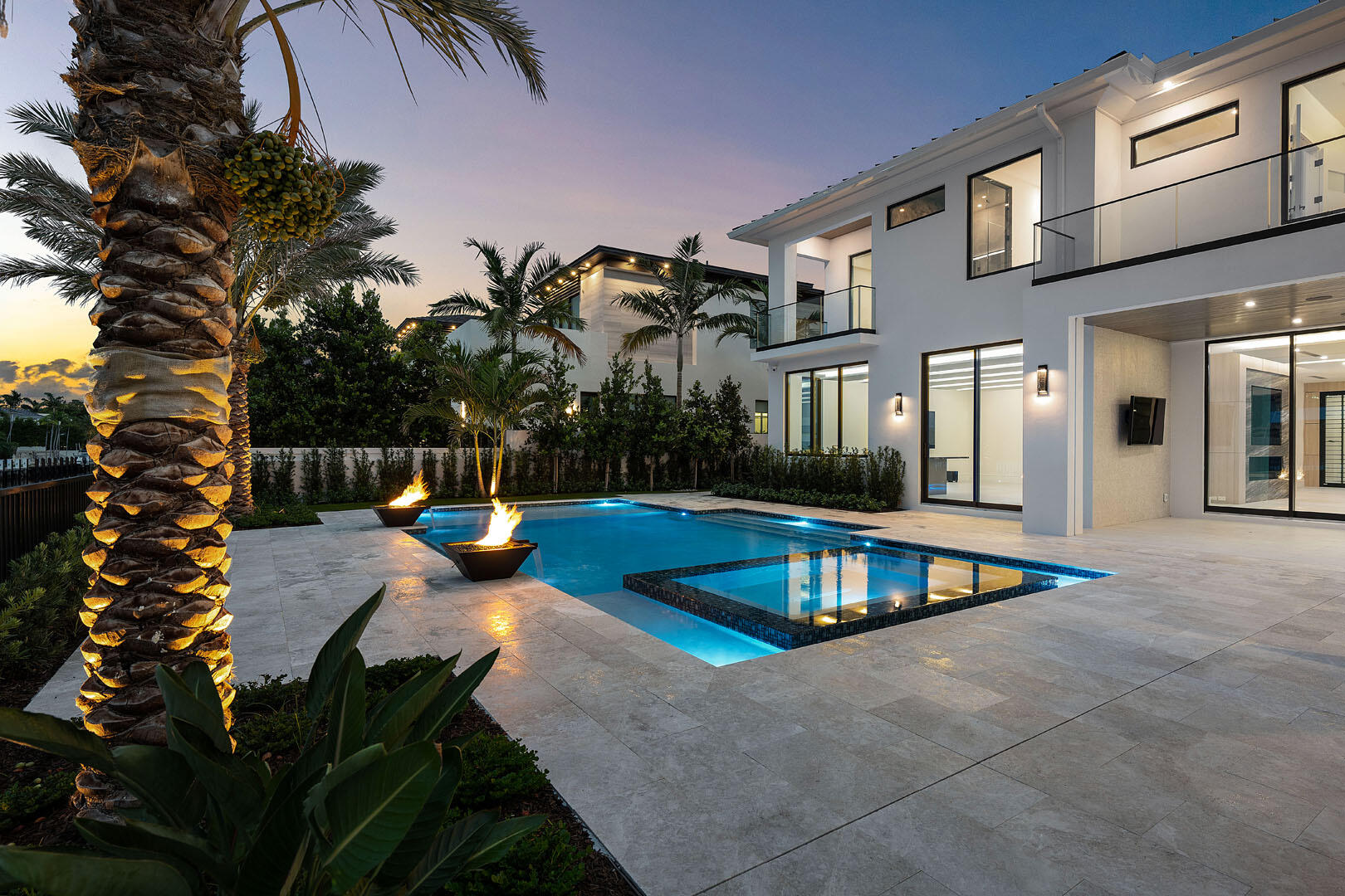 191 Coconut Palm Road Boca Raton, FL 33432 - Photo 63 of 81 191_Coconut_Palm_Road_Dusk_08