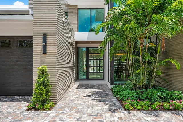 $22,000,000 | 191 Coconut Palm Road, Boca Raton, FL 33432