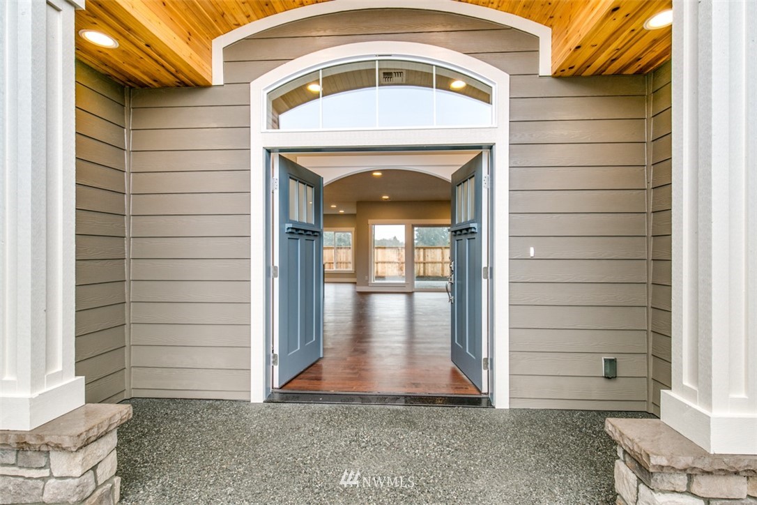 30 Royal Loop Sequim, WA 98382 - Photo 4 of 25 Gallery Image 4