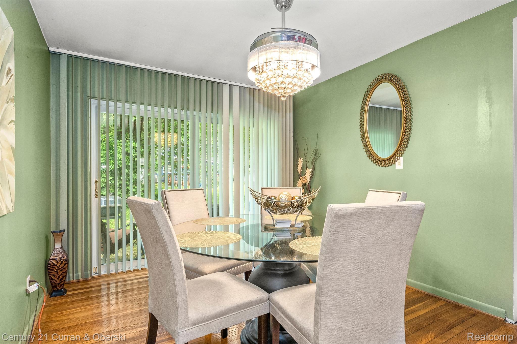 29858 Fall River Road Southfield, MI 48076 - Photo 8 of 18 Gallery Image 8