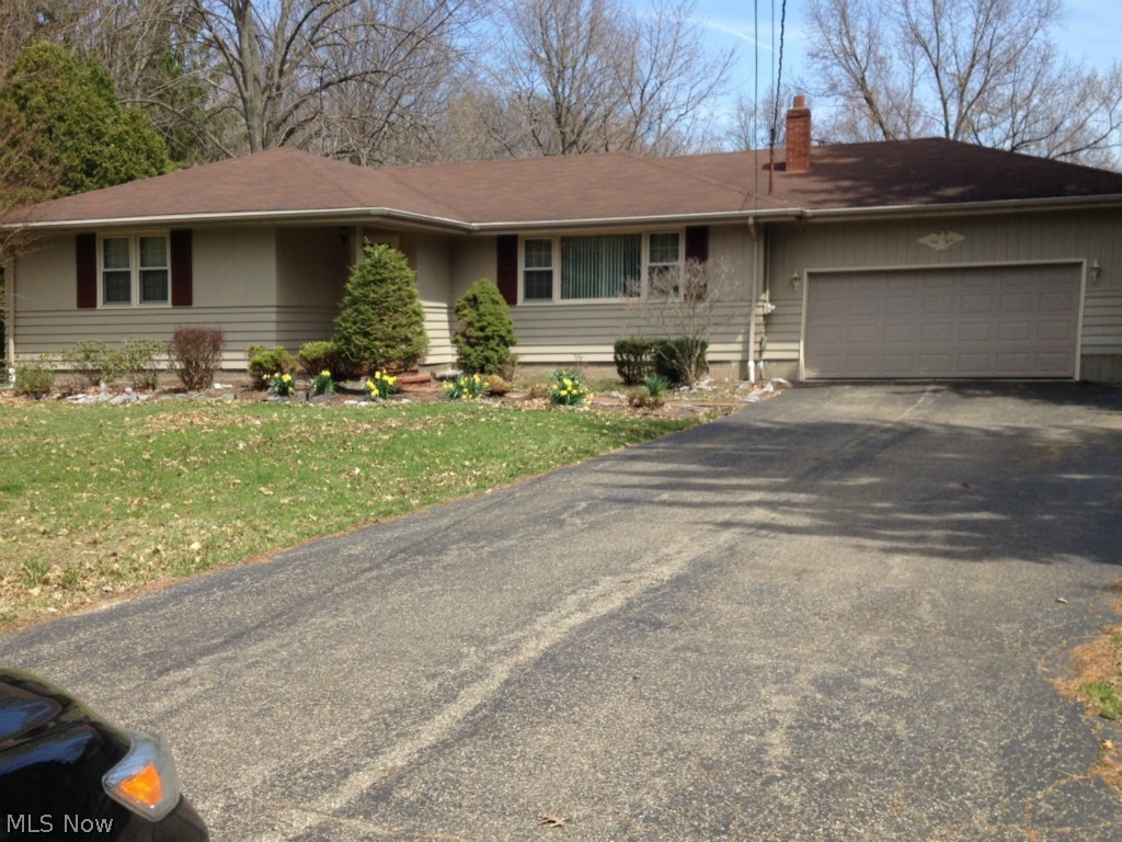 877 Howland Wilson Road Southeast Warren, OH 44484 - Photo 1 of 4 Gallery Image 1