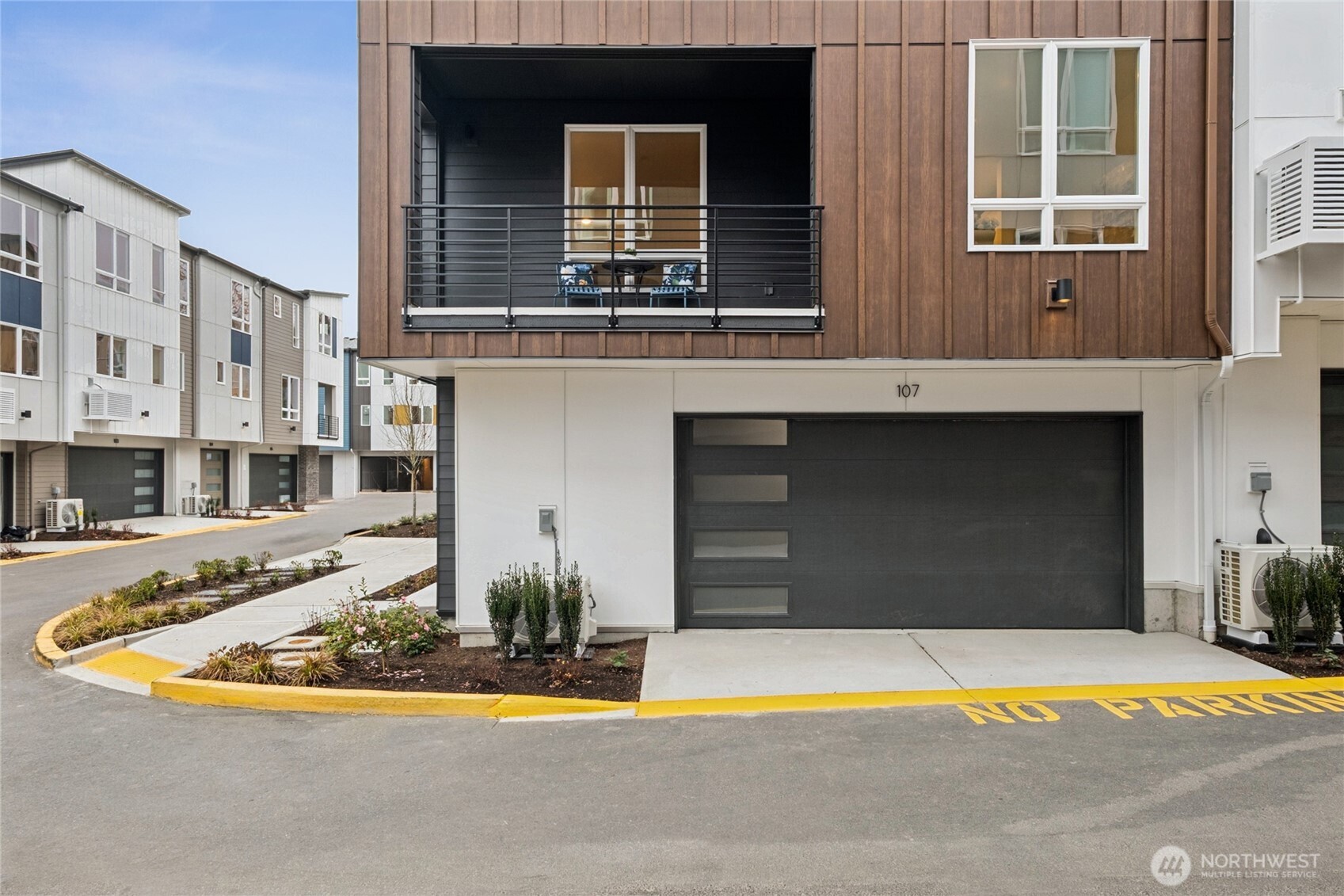 12237 137th Place Northeast, Unit 2806 Redmond, WA 98052 - Photo 2 of 37