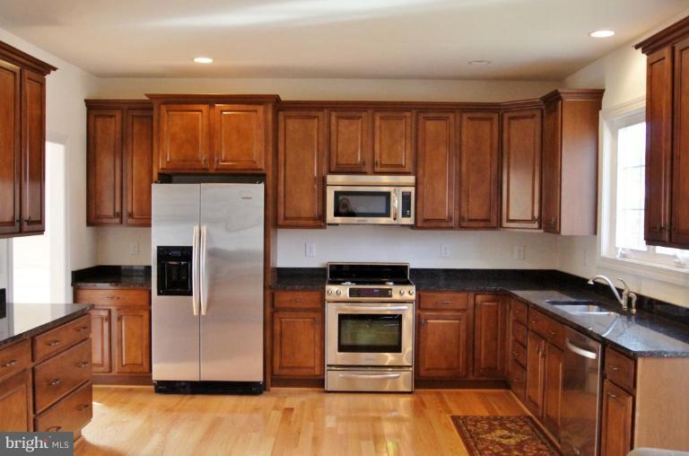 Gourmet Kitchen