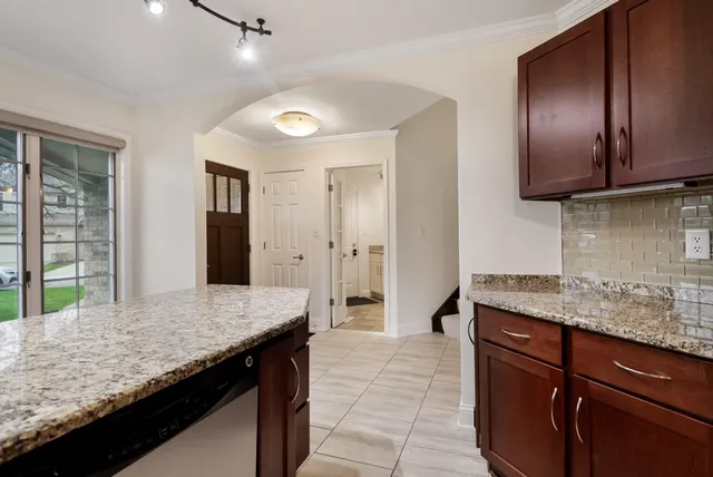 $449,000 | 1055 Mission Hills Court, Chesterton, IN 46304