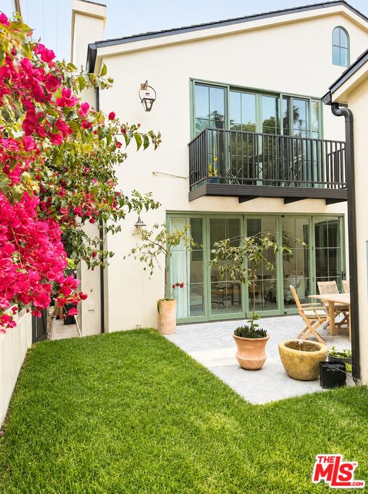 254 Mabery Road Santa Monica, CA 90402 - Photo 12 of 15
