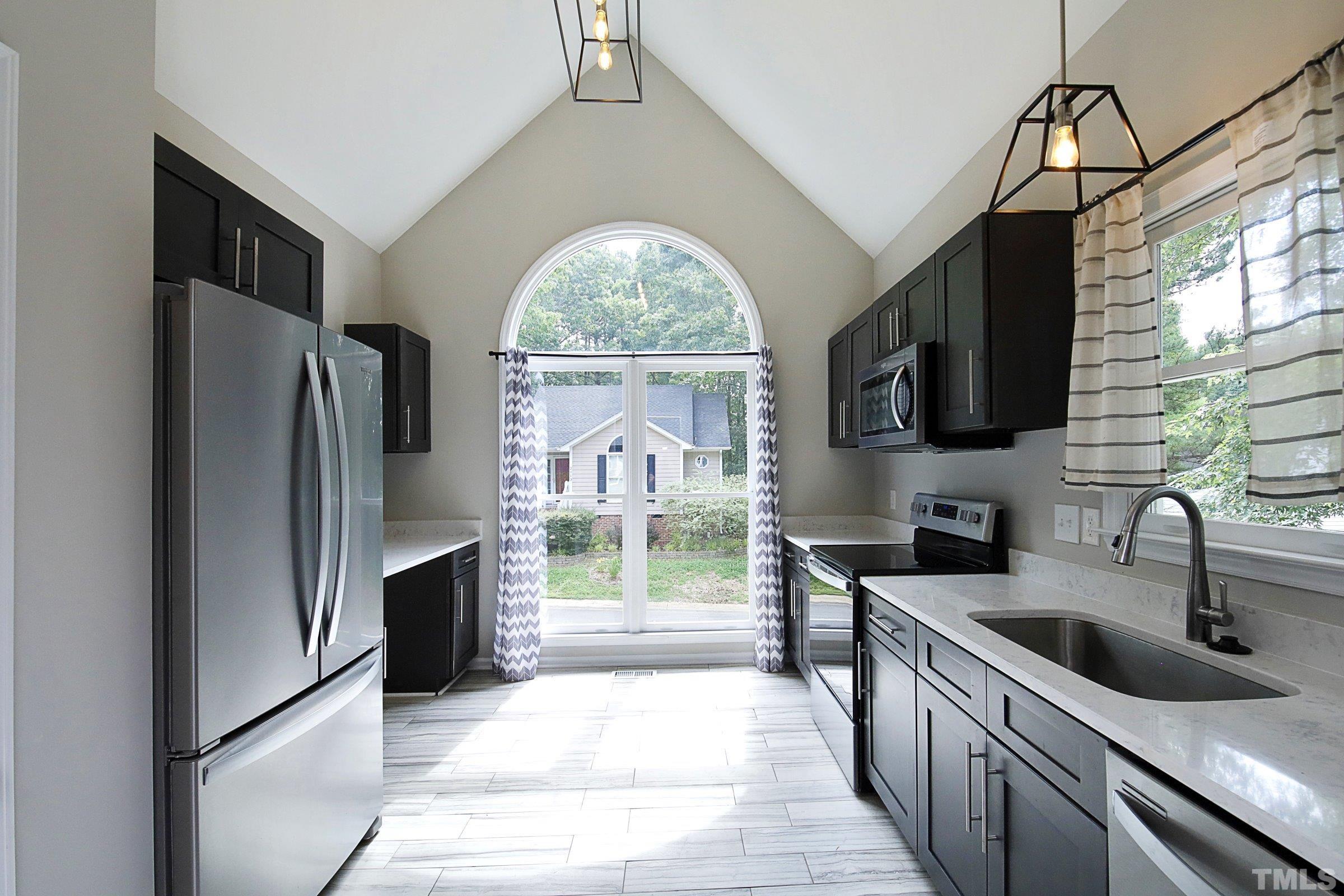 2012 Firth Of Tay Way Raleigh, NC 27603 - Photo 12 of 43 Gallery Image 12