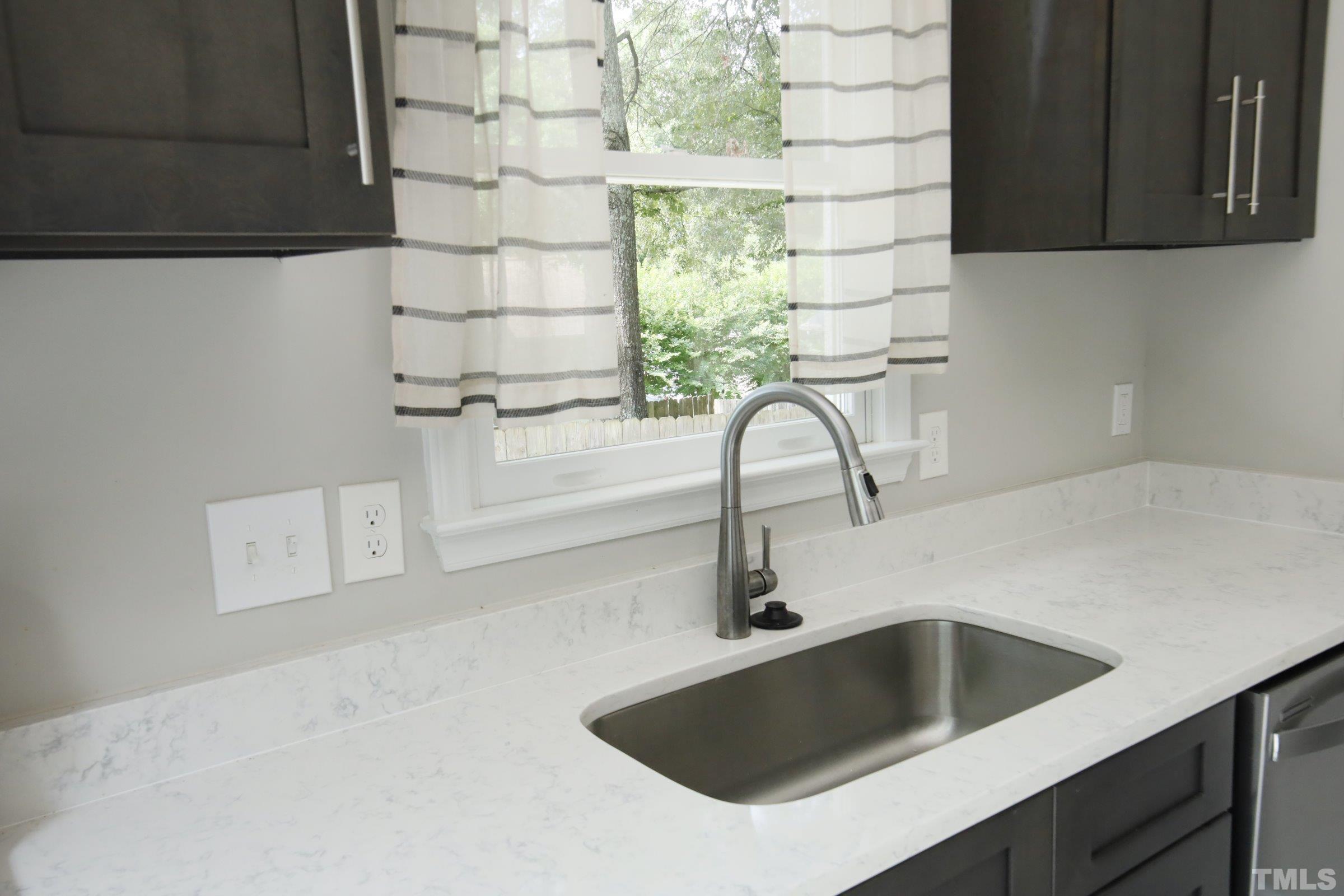 2012 Firth Of Tay Way Raleigh, NC 27603 - Photo 16 of 43 Gallery Image 16