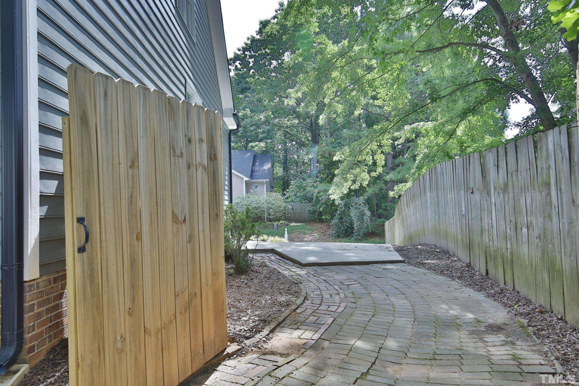 2012 Firth Of Tay Way Raleigh, NC 27603 - Photo 39 of 43 Gallery Image 39