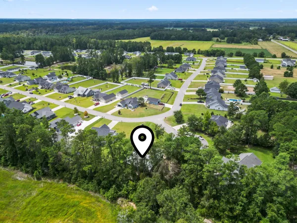 $339,900 | 300 Purdue Court, Galivants Ferry, SC 29544