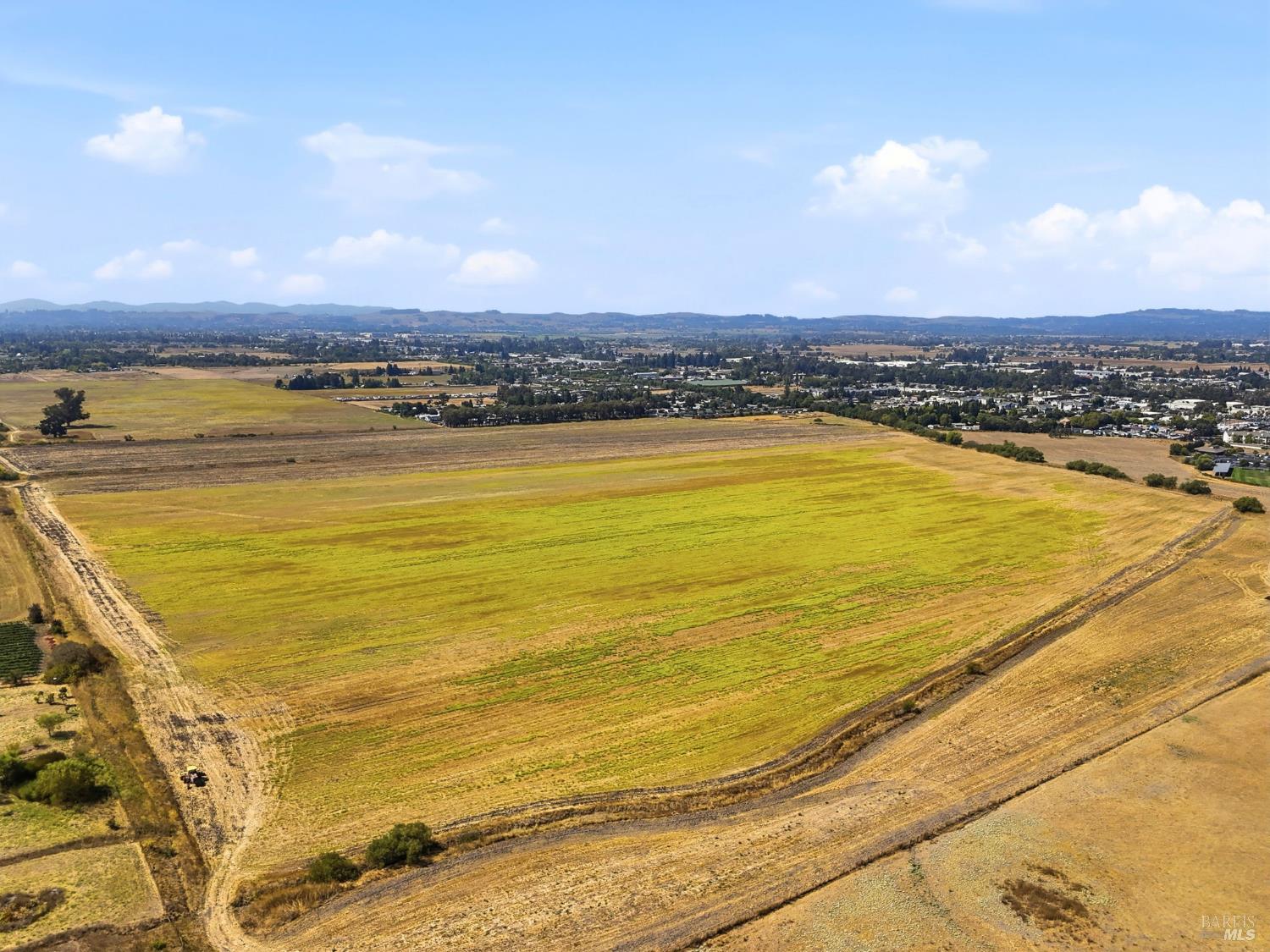 3755 Petaluma Hill Road Santa Rosa, CA 95404 - Photo 20 of 26 Gallery Image 20