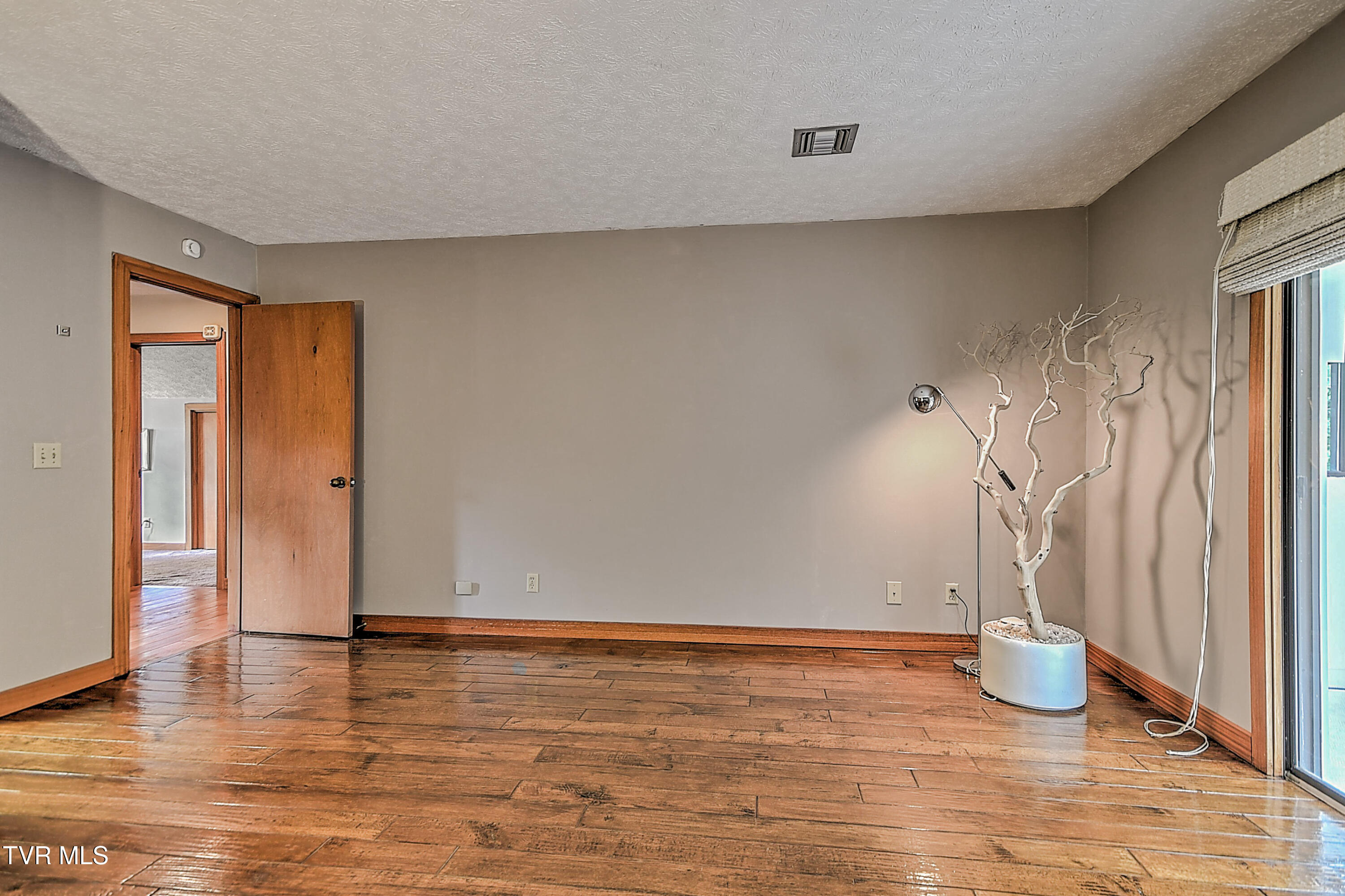 45 Grove Hill Road, Unit 45 Kingsport, TN 37660 - Photo 38 of 73 45 Grove Hill ES-39