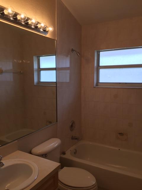 1150 West 9th Street Riviera Beach, FL 33404 - Photo 5 of 7 IMG_9953