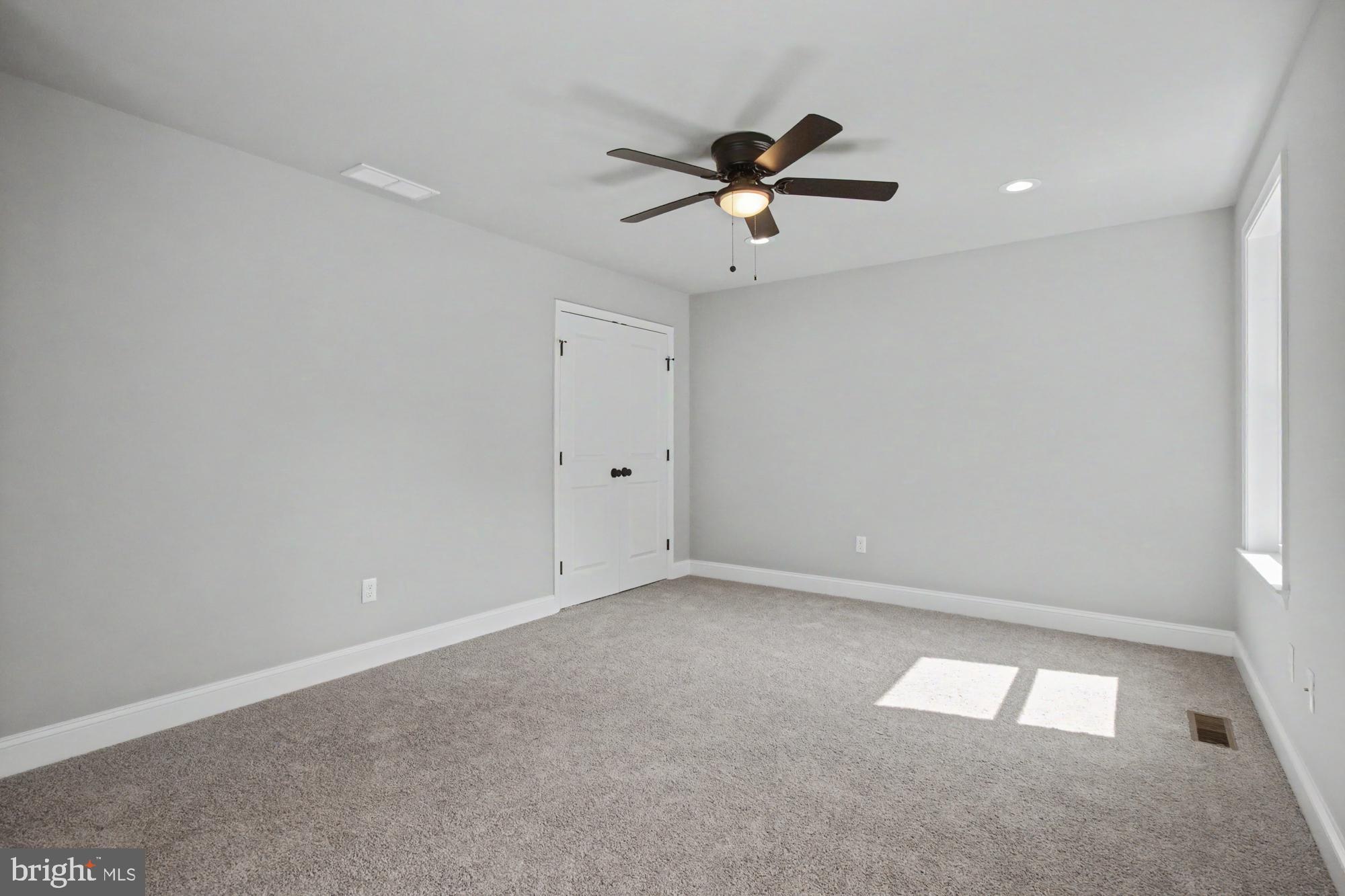 7501 Riddle Avenue Baltimore, MD 21224 - Photo 35 of 45