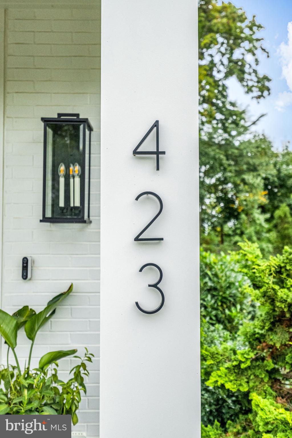 423 Maplewood Avenue Wayne, PA 19087 - Photo 10 of 54