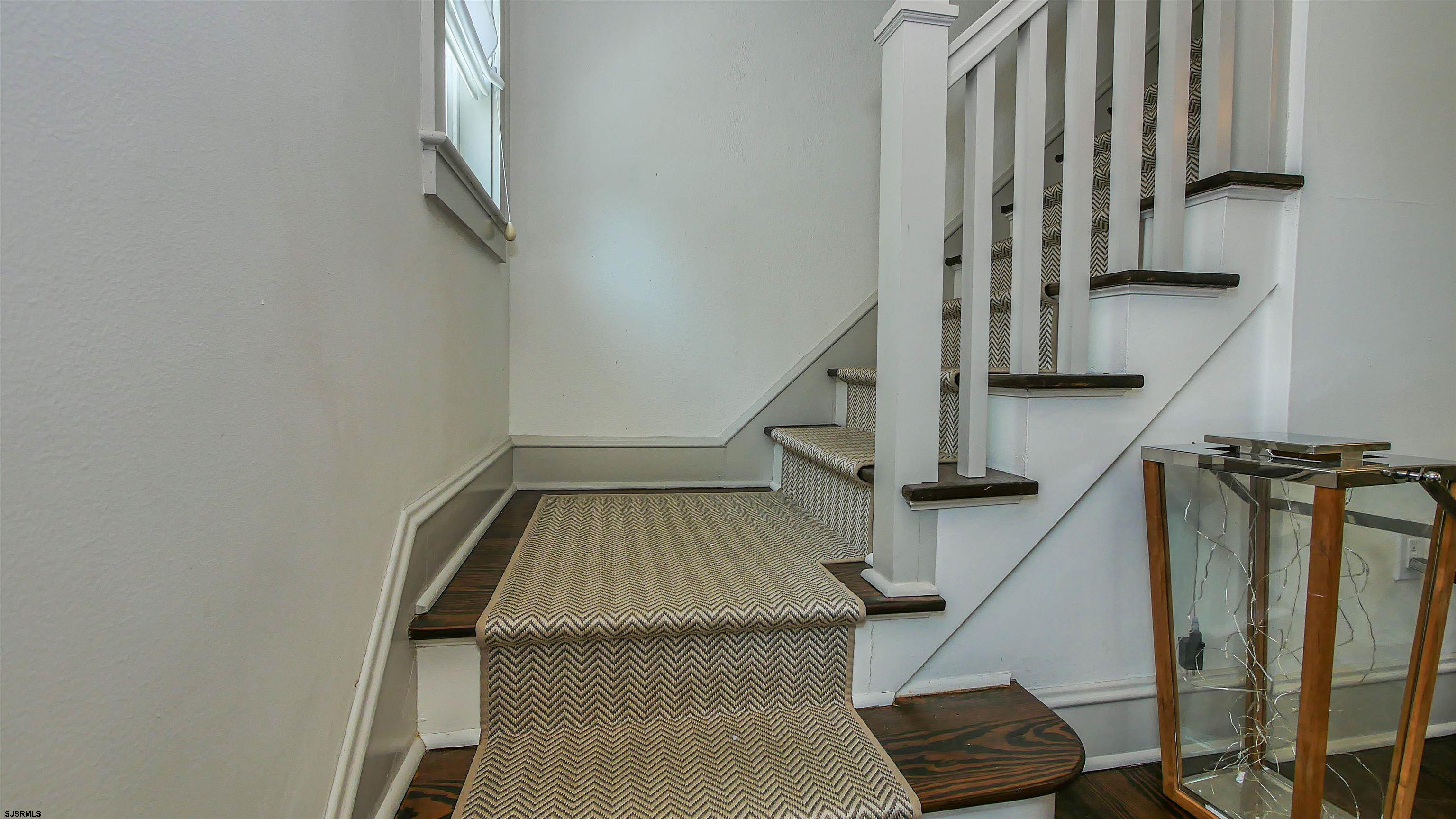 118 Pinnacle Road Ocean City, NJ 08226 - Photo 23 of 49 a view of entryway
