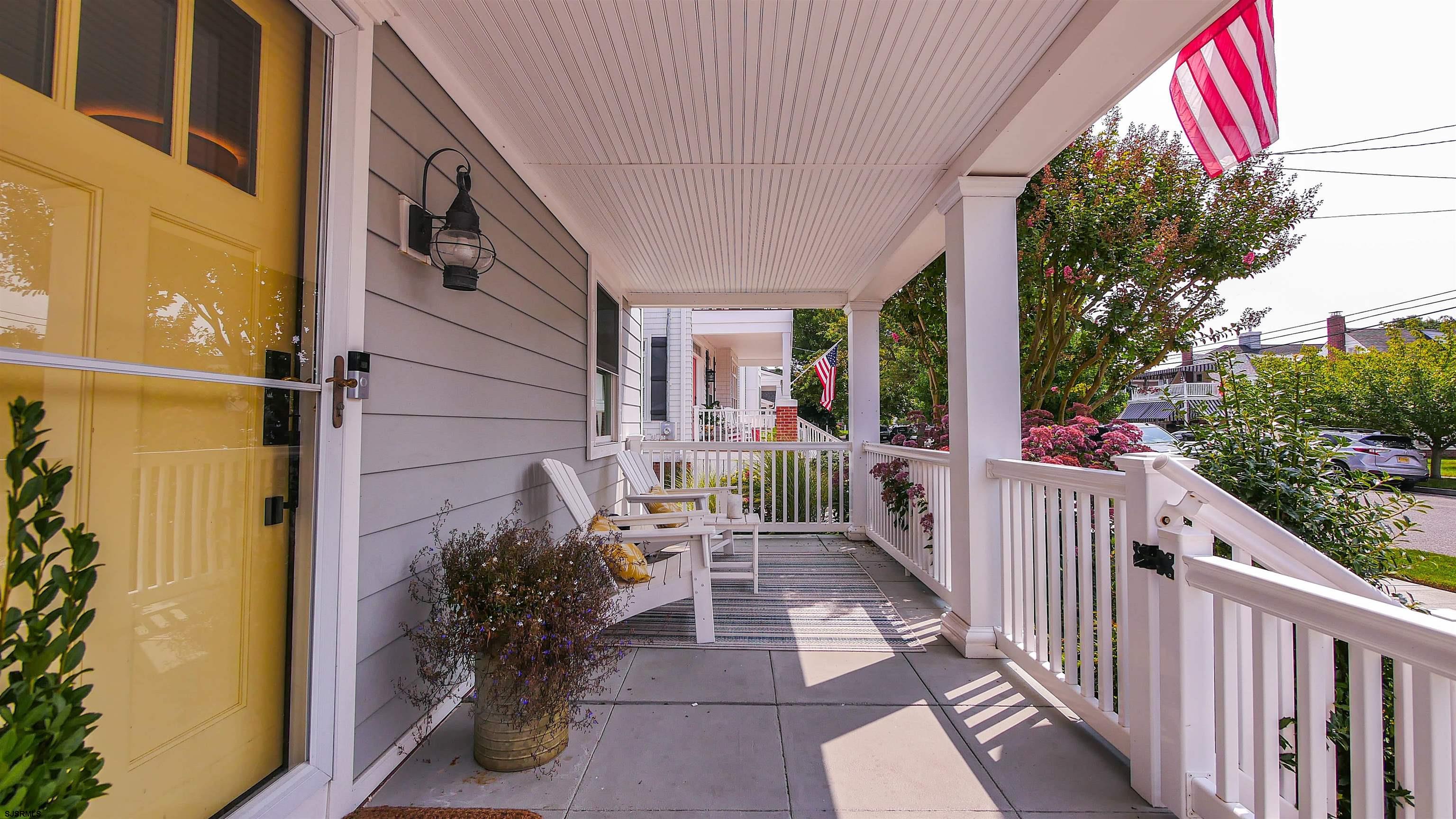 118 Pinnacle Road Ocean City, NJ 08226 - Photo 6 of 49 a view of a house with a porch