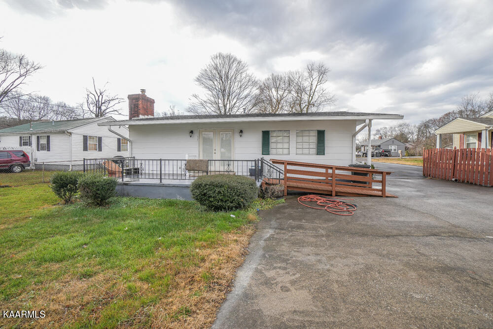 246 Main Road Maryville, TN 37804 - Photo 13 of 39 13