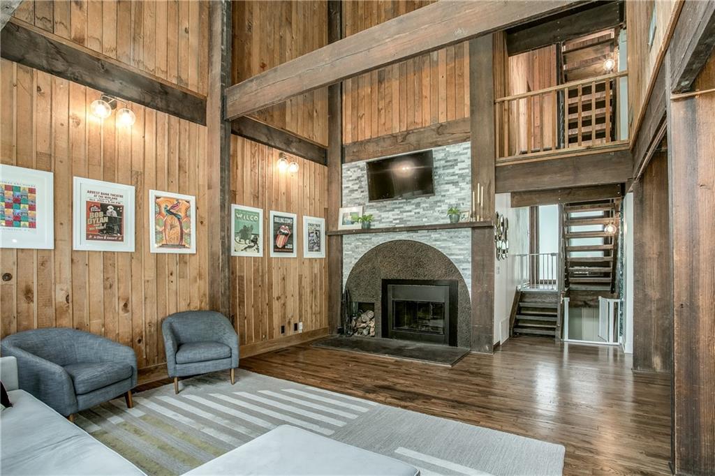 3909 Northeast Beach Road Lee's Summit, MO 64064 - Photo 5 of 31