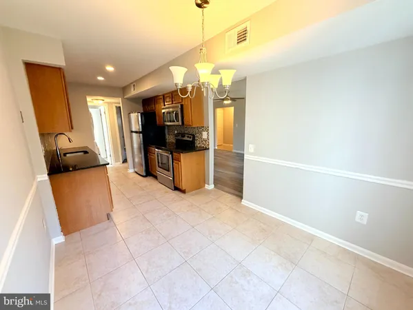 $2,150 | 20248 Shipley Terrace, Unit 102, Germantown, MD 20874