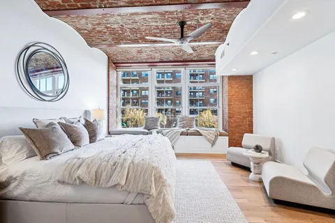 $2,675,000 | 174 Washington Street, Unit 2L, Jersey City, NJ 07302