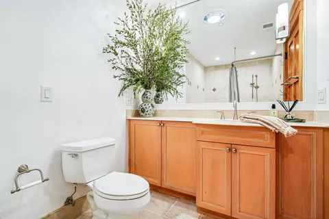 $2,675,000 | 174 Washington Street, Unit 2L, Jersey City, NJ 07302