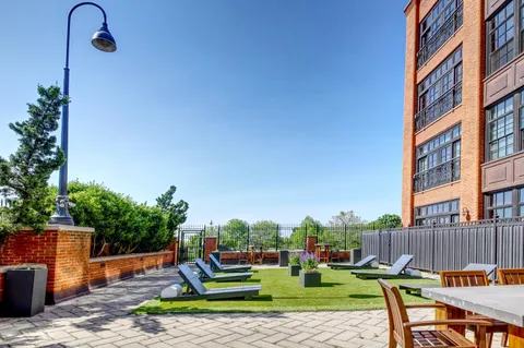 $2,675,000 | 174 Washington Street, Unit 2L, Jersey City, NJ 07302