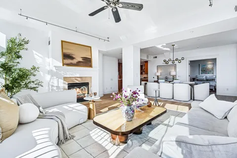 $2,675,000 | 174 Washington Street, Unit 2L, Jersey City, NJ 07302
