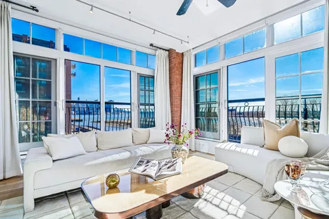 $2,675,000 | 174 Washington Street, Unit 2L, Jersey City, NJ 07302