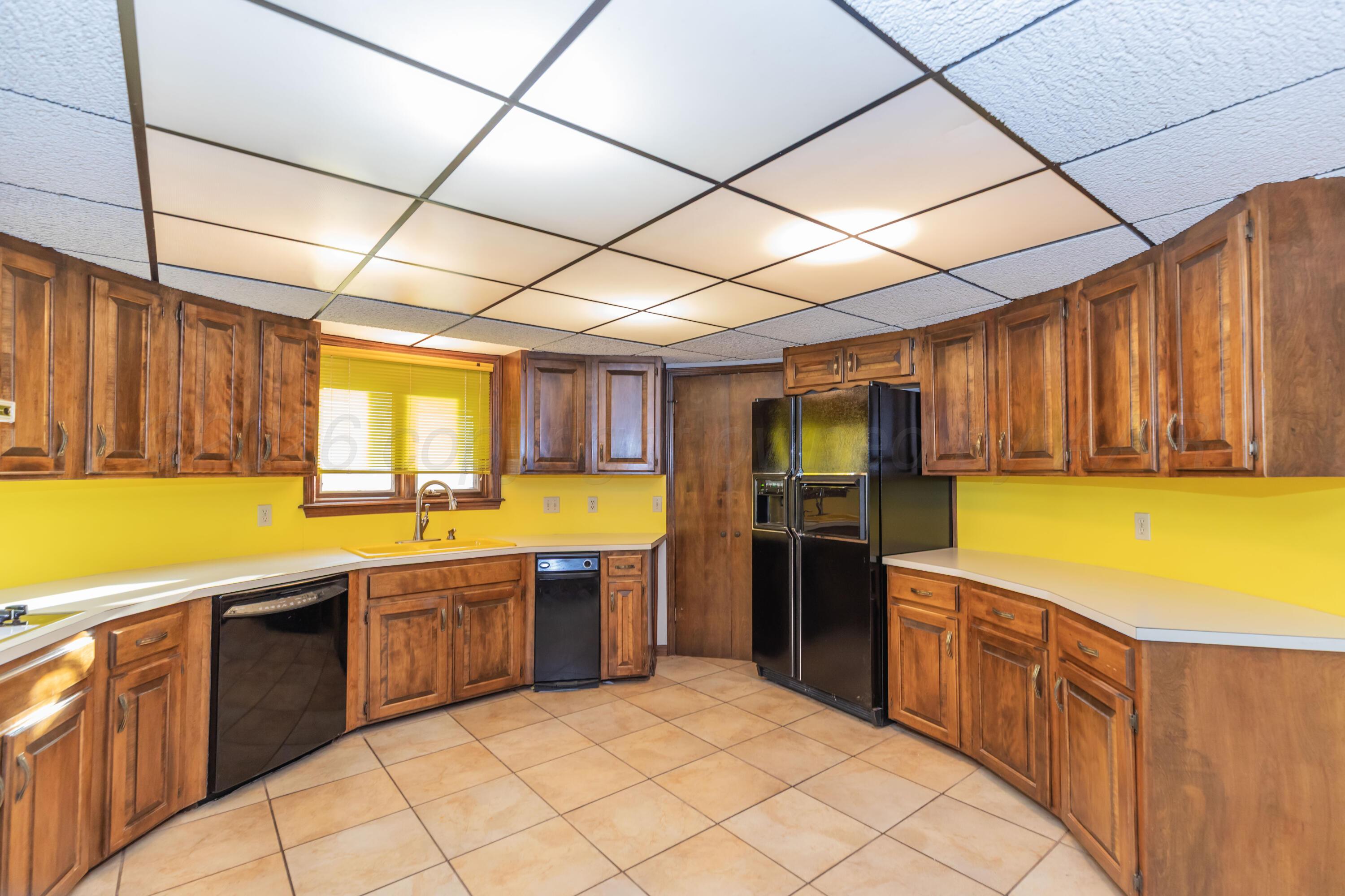 2 Lancaster Road Amarillo, TX 79124 - Photo 29 of 55 KITCHEN VIEW 2