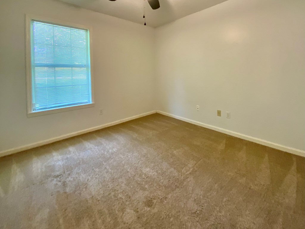 404 Springdale Drive Enterprise, AL 36330 - Photo 14 of 27