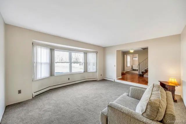 $579,999 | 2 Martin Street, Coram, NY 11727