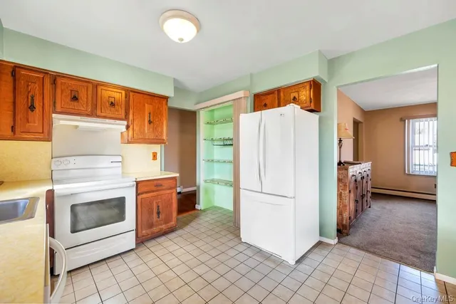 $579,999 | 2 Martin Street, Coram, NY 11727