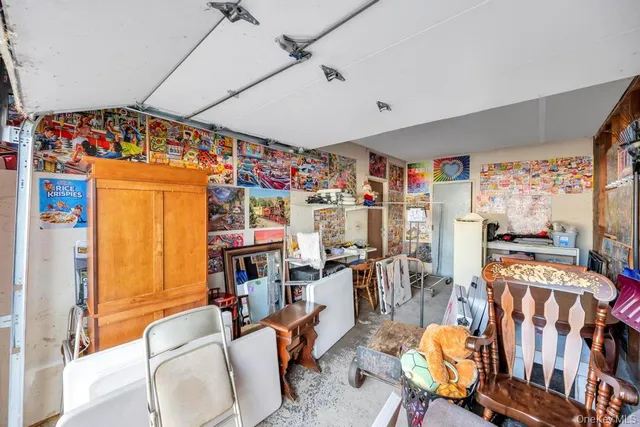 $579,999 | 2 Martin Street, Coram, NY 11727