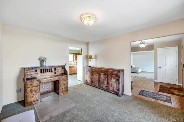 $579,999 | 2 Martin Street, Coram, NY 11727