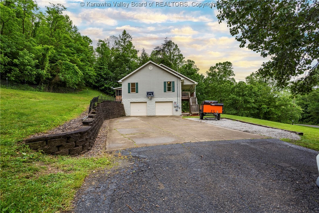2518 Howell's Mill Road Ona, WV 25545 - Photo 5 of 39 Gallery Image 5