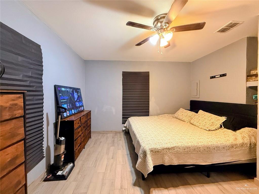 1307 Minnesota Road La Joya, TX 78560 - Photo 14 of 23