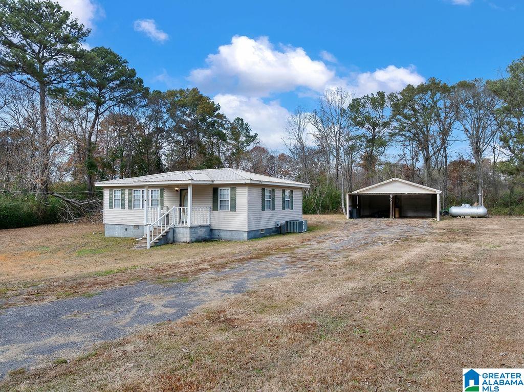 73 Langston Road Carbon Hill, AL 35549 - Photo 2 of 36