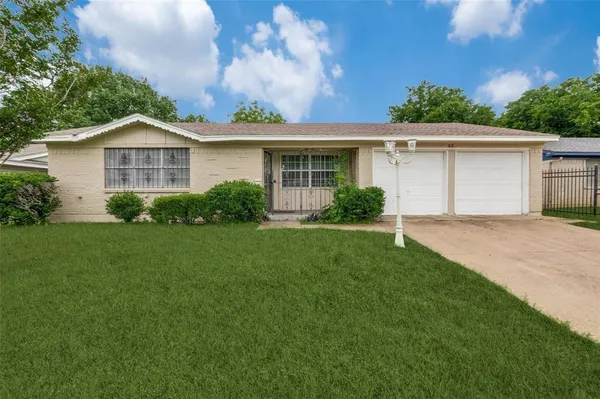$229,000 | 618 Cleardale Drive, Dallas, TX 75232
