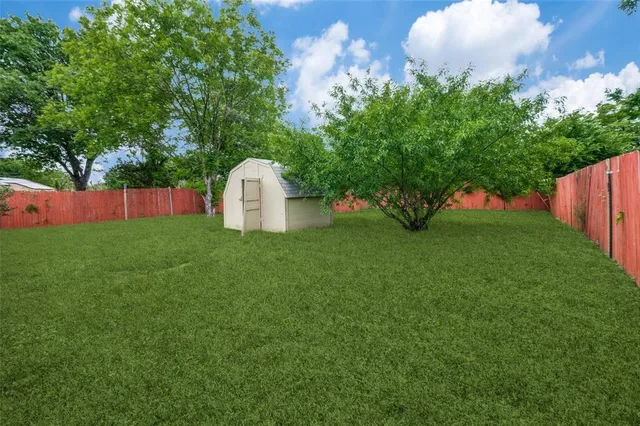 $238,000 | 618 Cleardale Drive, Dallas, TX 75232