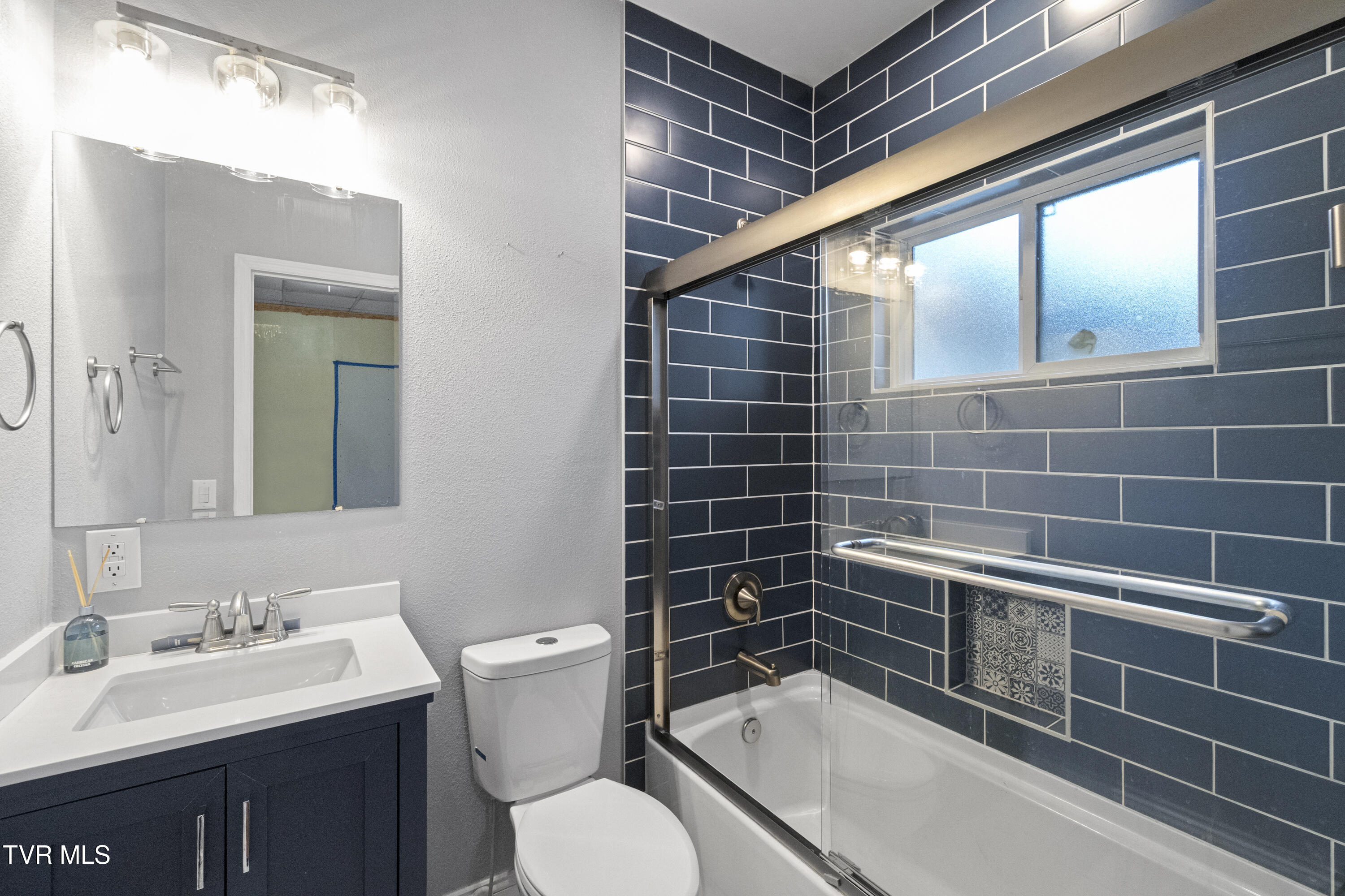 220 Unaka Street Greeneville, TN 37743 - Photo 50 of 56 Upstairs full bath