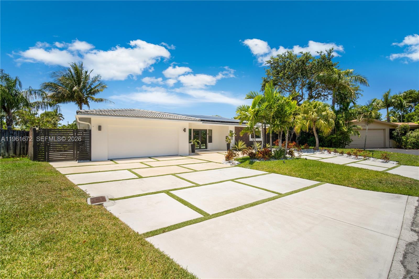 2701 Northeast 52nd Street Lighthouse Point, FL 33064 - Photo 46 of 57