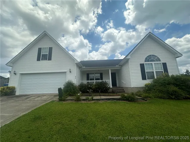 $1,850 | 450 Copper Creek Drive, Raeford, NC 28376