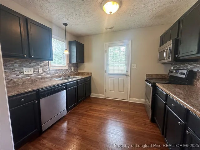 $1,850 | 450 Copper Creek Drive, Raeford, NC 28376